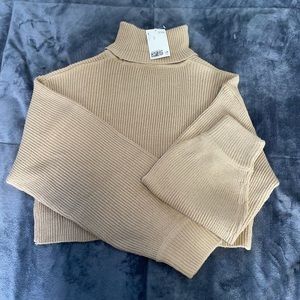 BRAND NEW WITH TAG SWEATER